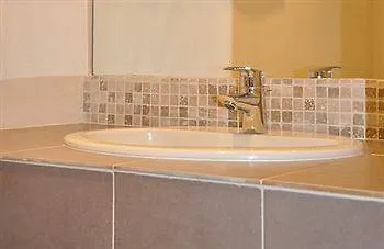 Hotel The Originals City, La Reine Jeanne, Orthez