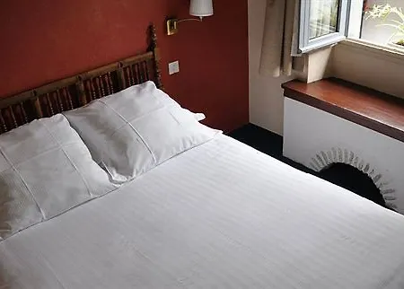 The Originals City, La Reine Jeanne, Hotel Orthez