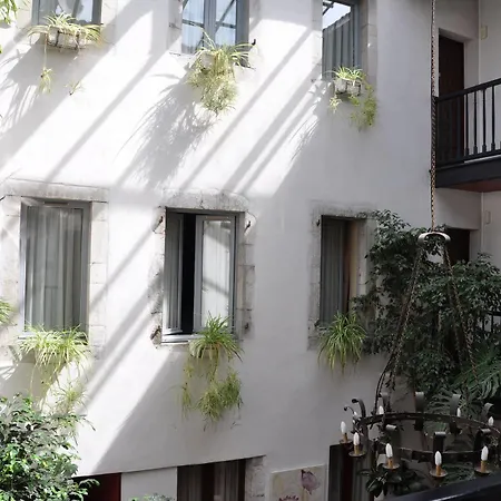 Hotel The Originals City, La Reine Jeanne, 3*