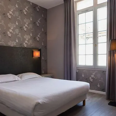 Hotel The Originals City, La Reine Jeanne, Orthez